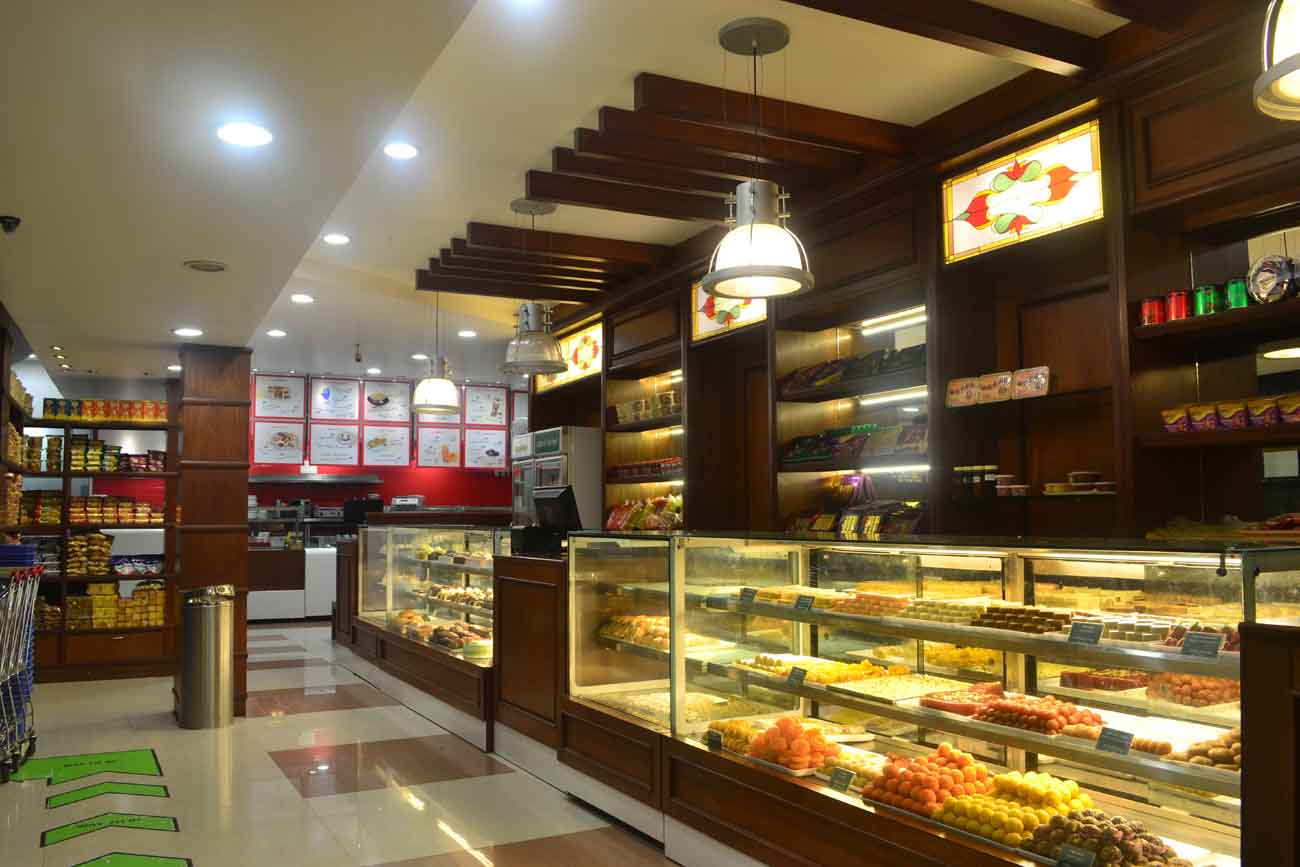 Traditional Sweet Shops Customized Interiors in Coimbatore,Erode,Salem,Ooty,Mettupalayam,Tiruppur