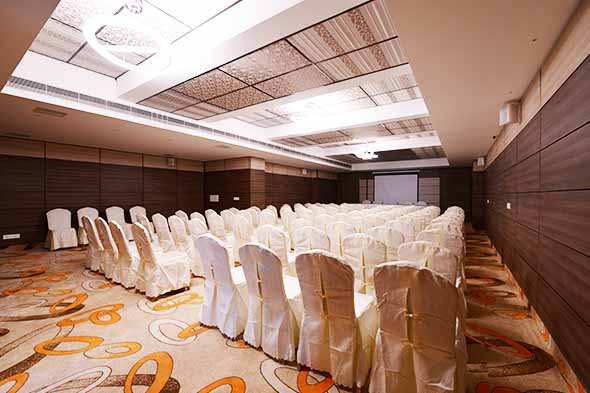 Banquet  Halls Customized Interiors in Chennai,Pollachi,Udumalaipettai, Udumalai, Udumalpet,Coonor,Sathi, Sathyamangalam,Yercaud,Perundurai,Gobi, Gobichettipalayam,Palladam,Avinashi,Annur