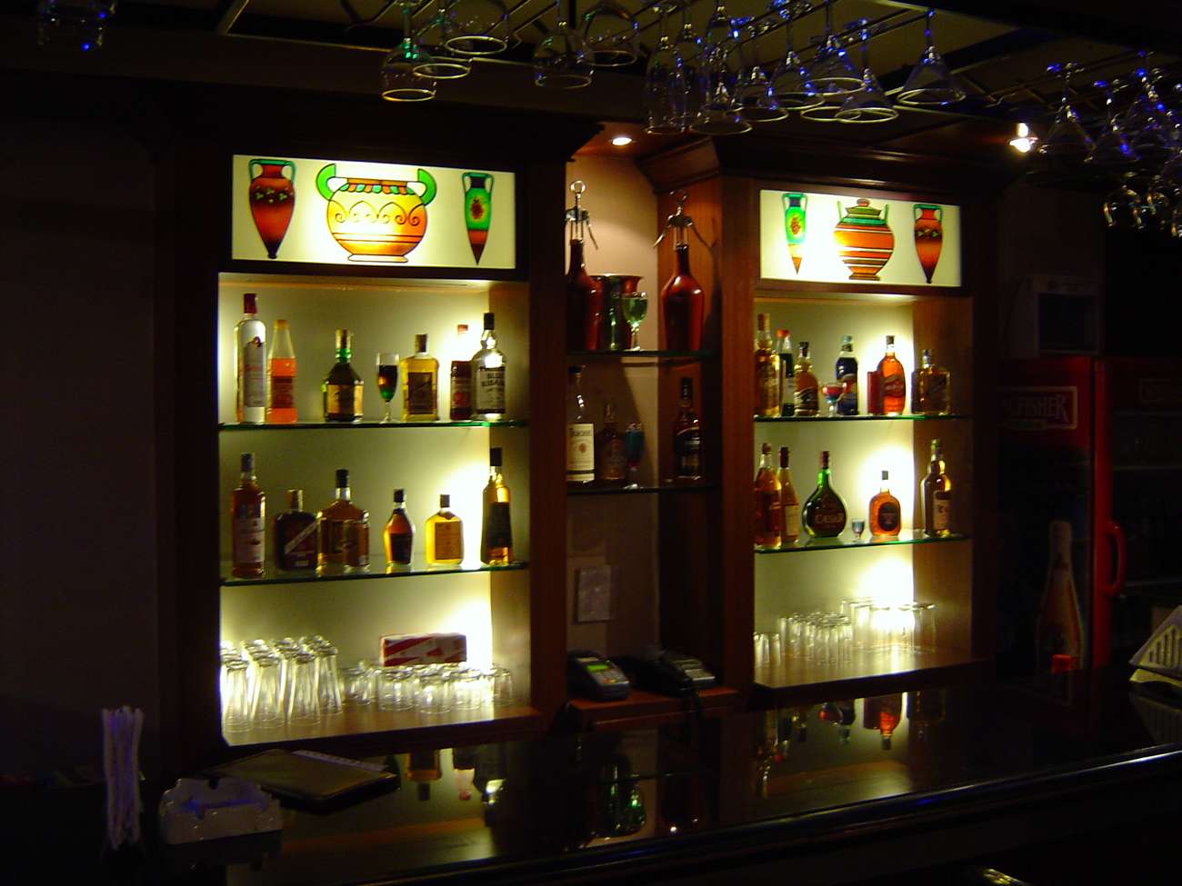 Bar Spaces Customized Interiors in Coimbatore,Erode,Salem,Ooty,Mettupalayam,Tiruppur